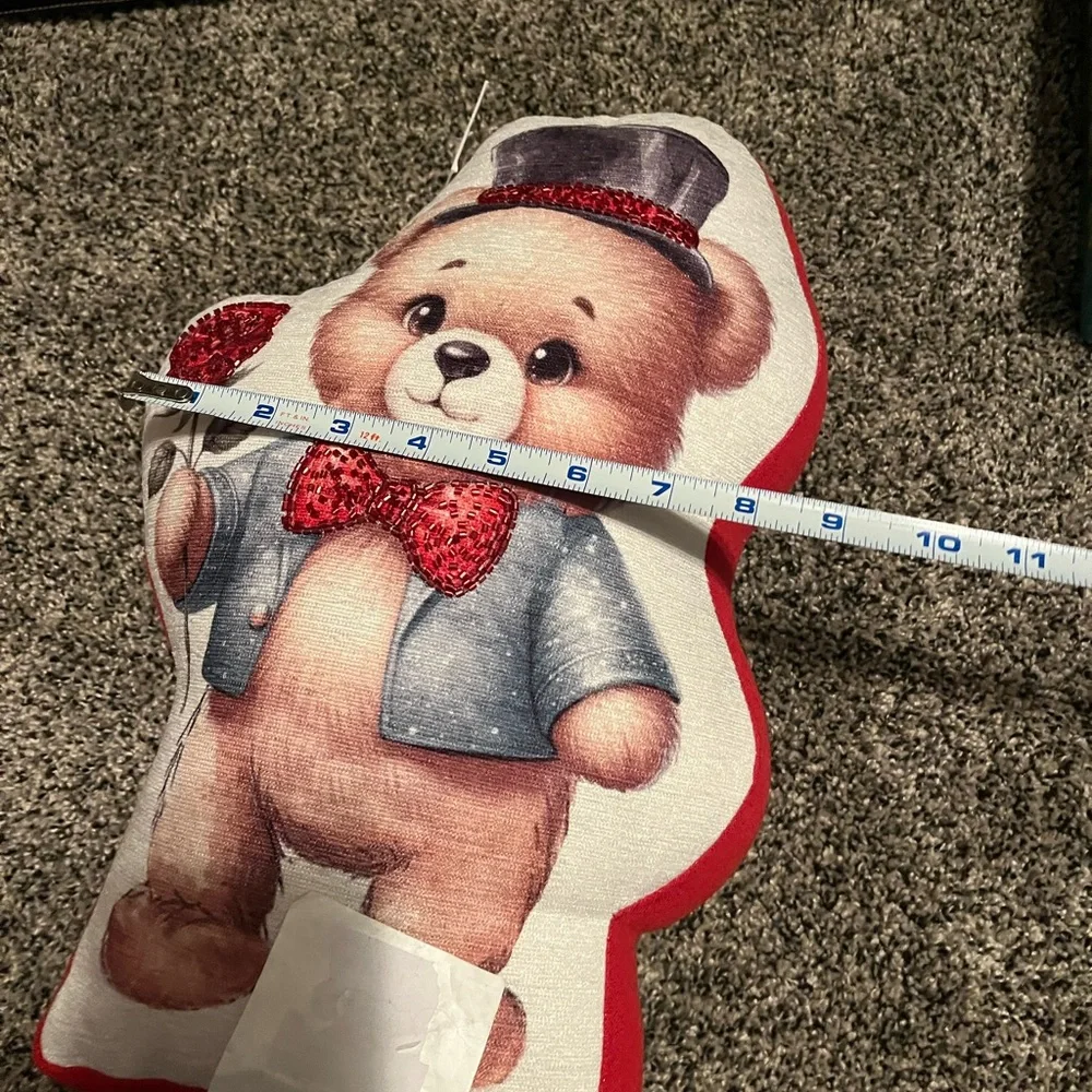 Valentines bear pillow